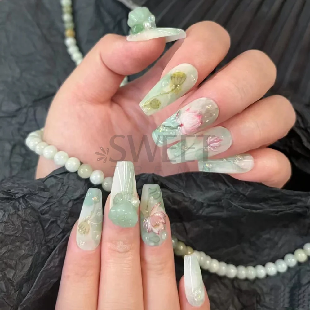 Adesivi per unghie 3D pesce d\'oro Lucky Koi Vivid Lotus Cursori per pittura a inchiostro cinese per manicure Design adesivo Accessori fai da te Foil