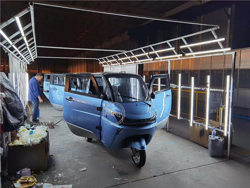 Закрытый электрический трехколесный велосипед с новой энергией для взрослых, мини-мотоцикл, 3-колесный пассажирский автомобиль на продажу, настраиваемый