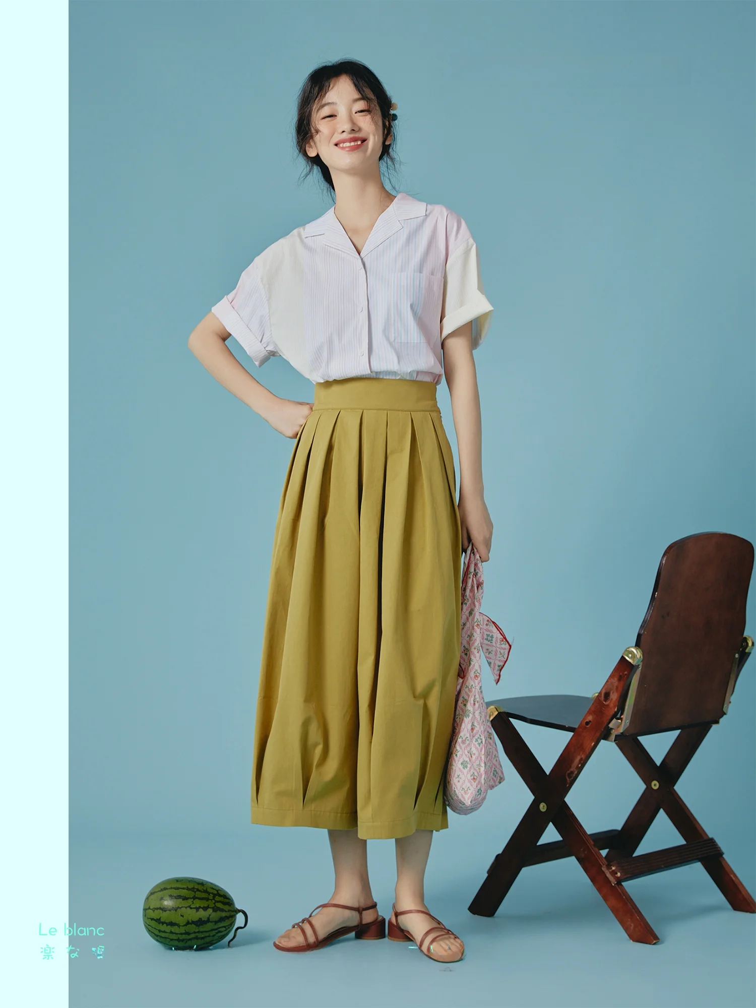 

Летняя женская блузка Leblanc с кубинским воротником, цветочным принтом и четырьмя цветными полосками, повседневная, из смесового хлопка