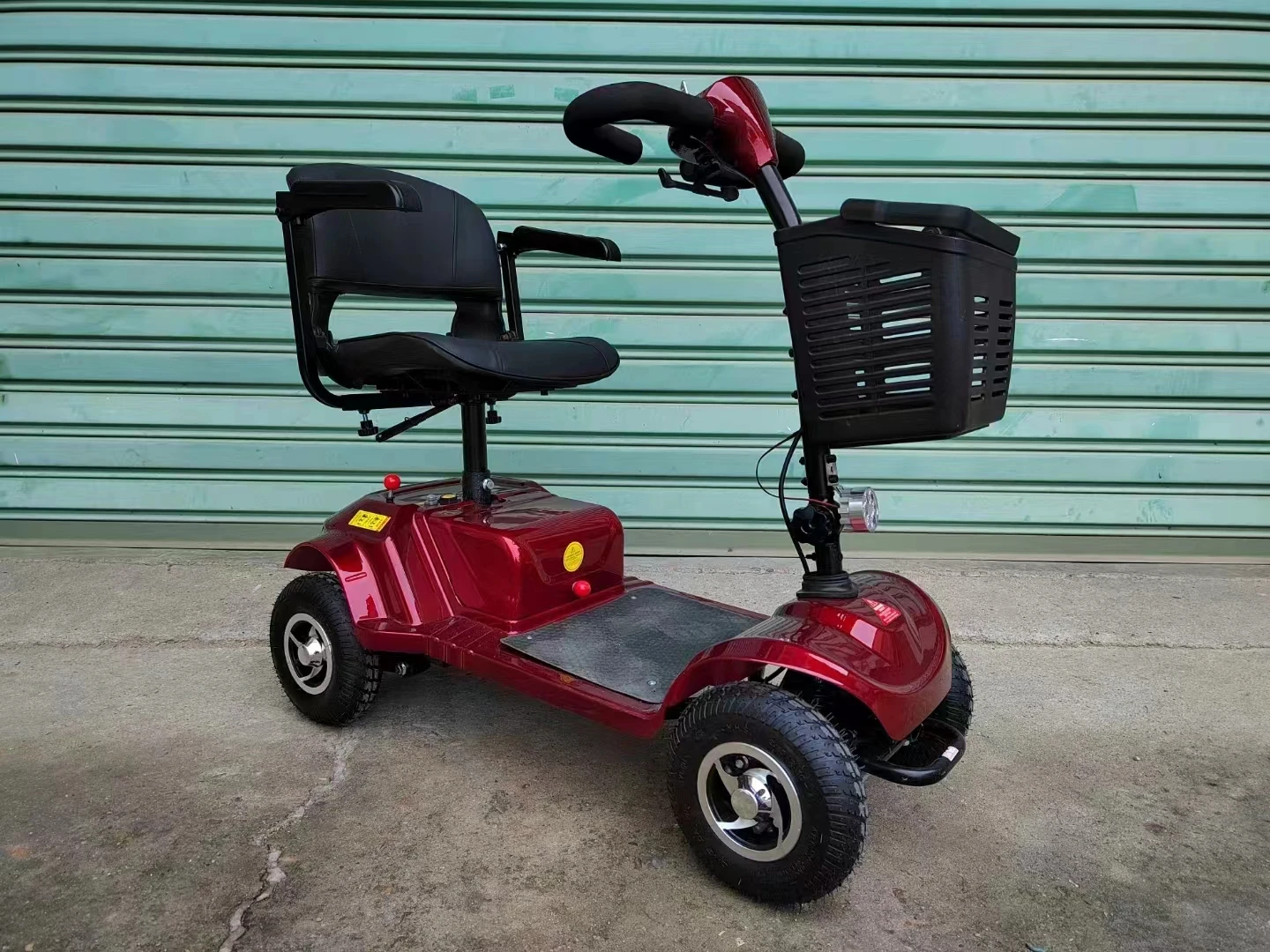 4 Wheel Electric Mobility Scooter CE Approved Handicapped Scooter For Adult Disabilities Elderly