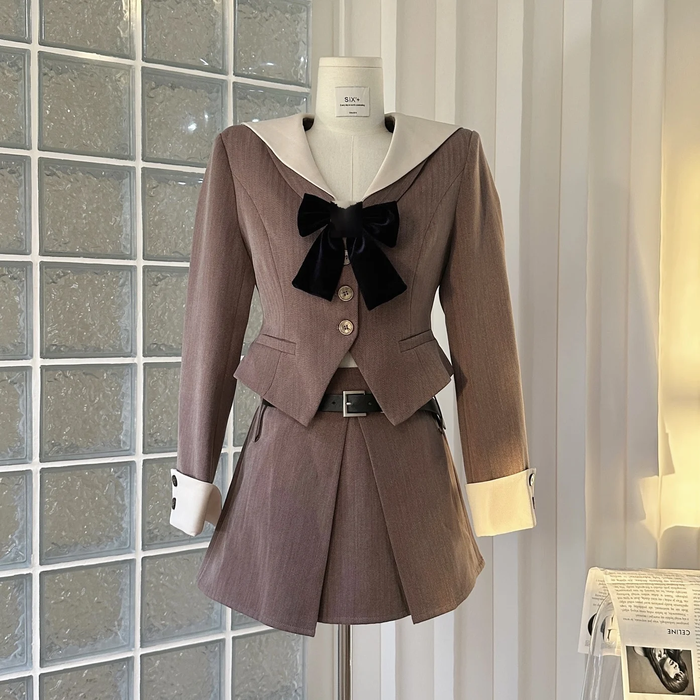 

Commuter Fashion Bow Skirt Suit Long Sleeve Coat Suit Cute women's Long Sleeve Fashion Warm Autumn And Winter Women's Sets