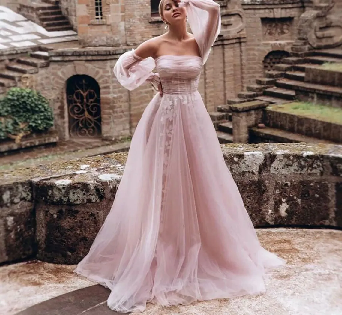 Boho Pink Wedding Dresses Tulle Pleats Removable Puffy Long Sleeves Lace A Line Sweep Train Formal Party Bridal Bride Gowns