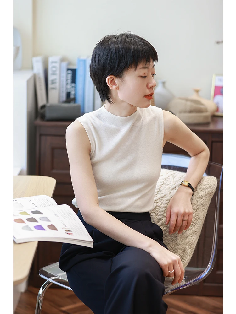 

Женский облегающий вязаный топ-жилет в стиле ретро с круглым вырезом из шерстяной смеси, модный базовый слой для осени 2025 года