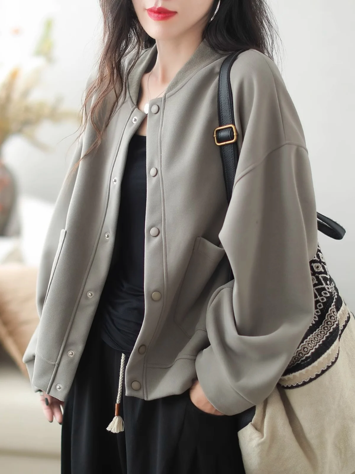 

Casual Long Sve Baseball Jaet Sweatirt for Women Commute Friendly All-Match Spring Autumn Large Size Mom Trend ort Coat