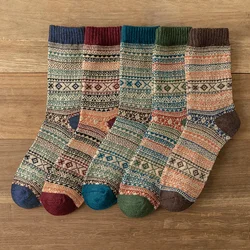 Confezione da 5 paia di calzini da donna autunno inverno neve addensata termica calda Folk-calzini di lana stile nordico retrò personalizzati regalo di natale