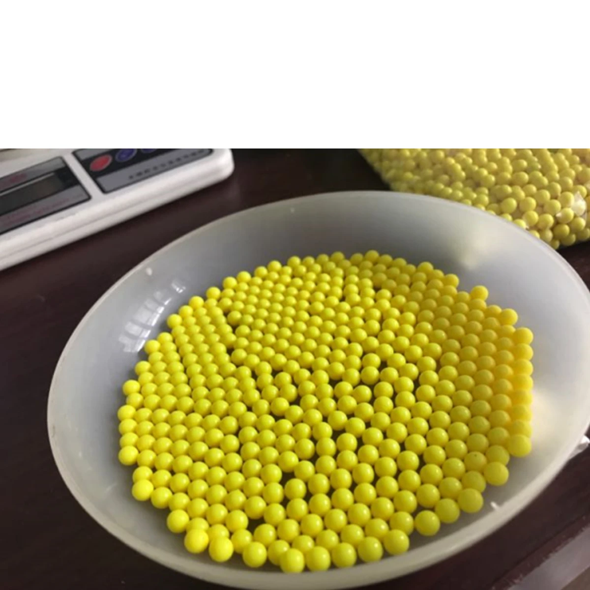 Airsoft-bolas BB de ataque para Paintball, 1000g, 6mm, para caza, Rifle, táctica, BBs, amarillo, 0,12 unids/lote por paquete