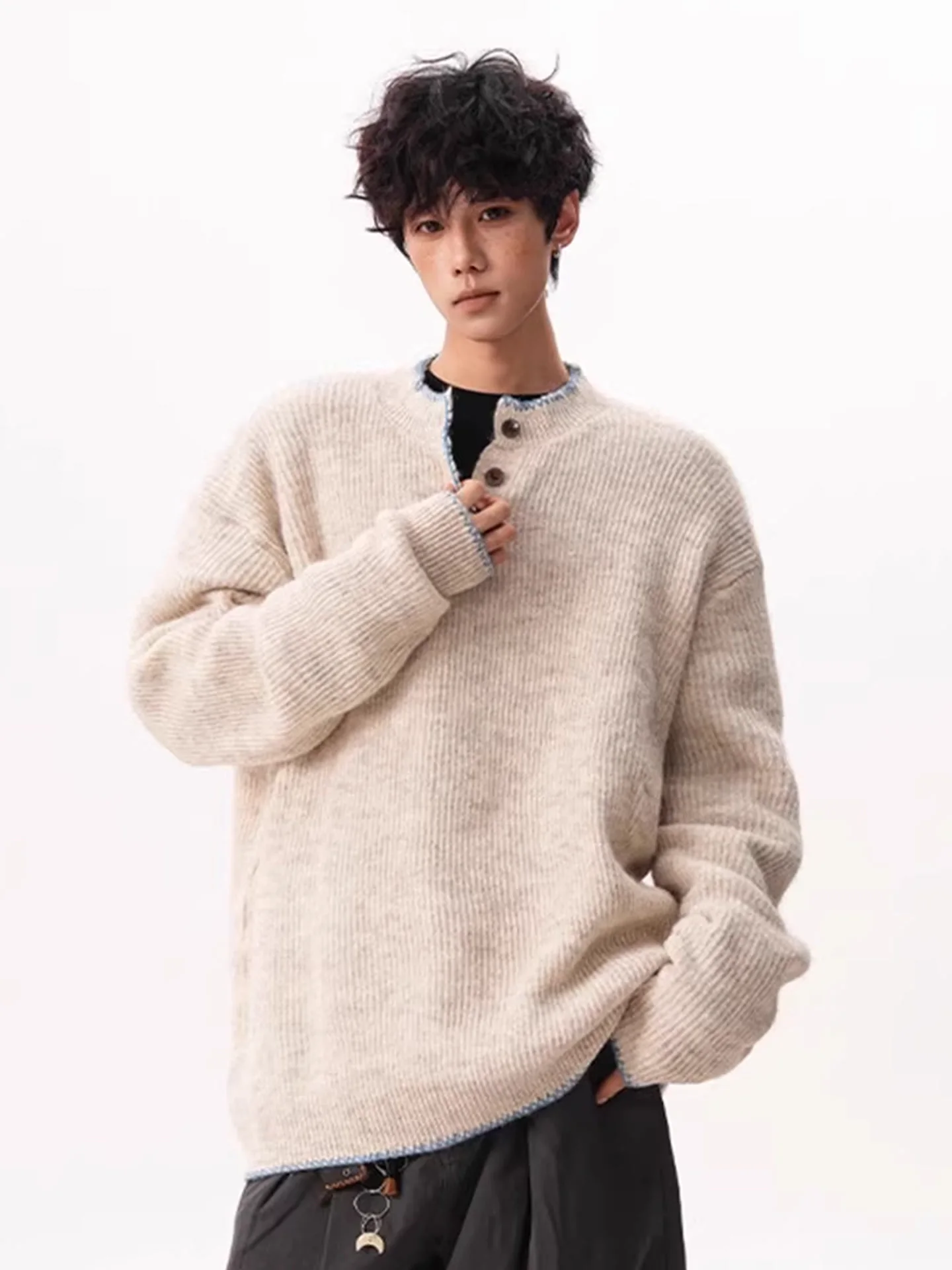 

Свитер в американском ретро-стиле с воротником-стойкой для мужчин и женщин, осенне-зимний, повседневный, с высоким дизайнерским качеством, вязаный, на пуговицах, свободного кроя