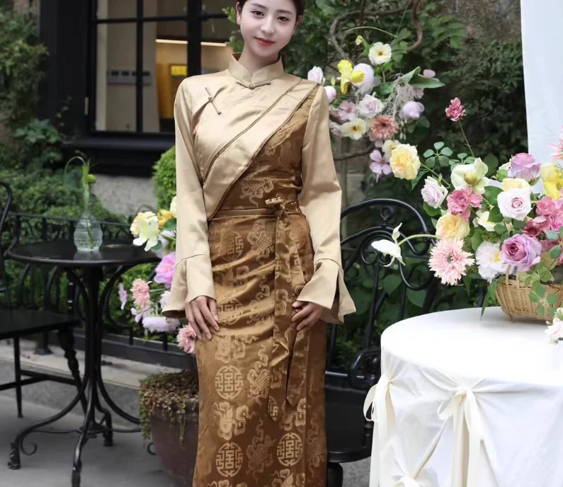 

New Tibetan Clothing, Women's Traditional Bora Dress, Chinese Style Tibetan Clothing