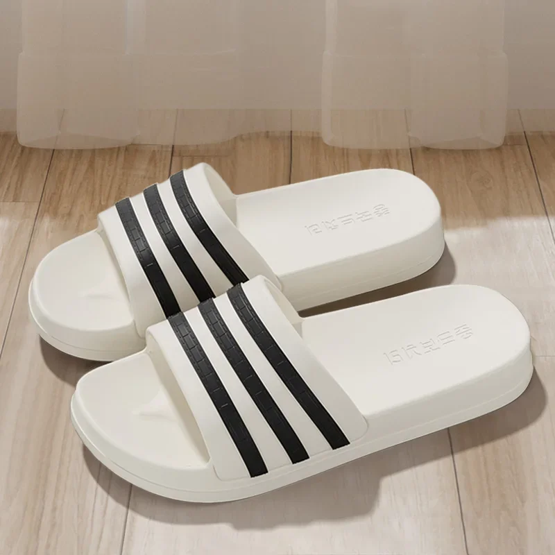 SHAJI 2026 Neue Unisex Cloud Slides, Sommer Leichte EVA Rutschfeste Hausschuhe, Paar-Fußbekleidung für Badezimmer Innen- und Außenbereich Zuhause