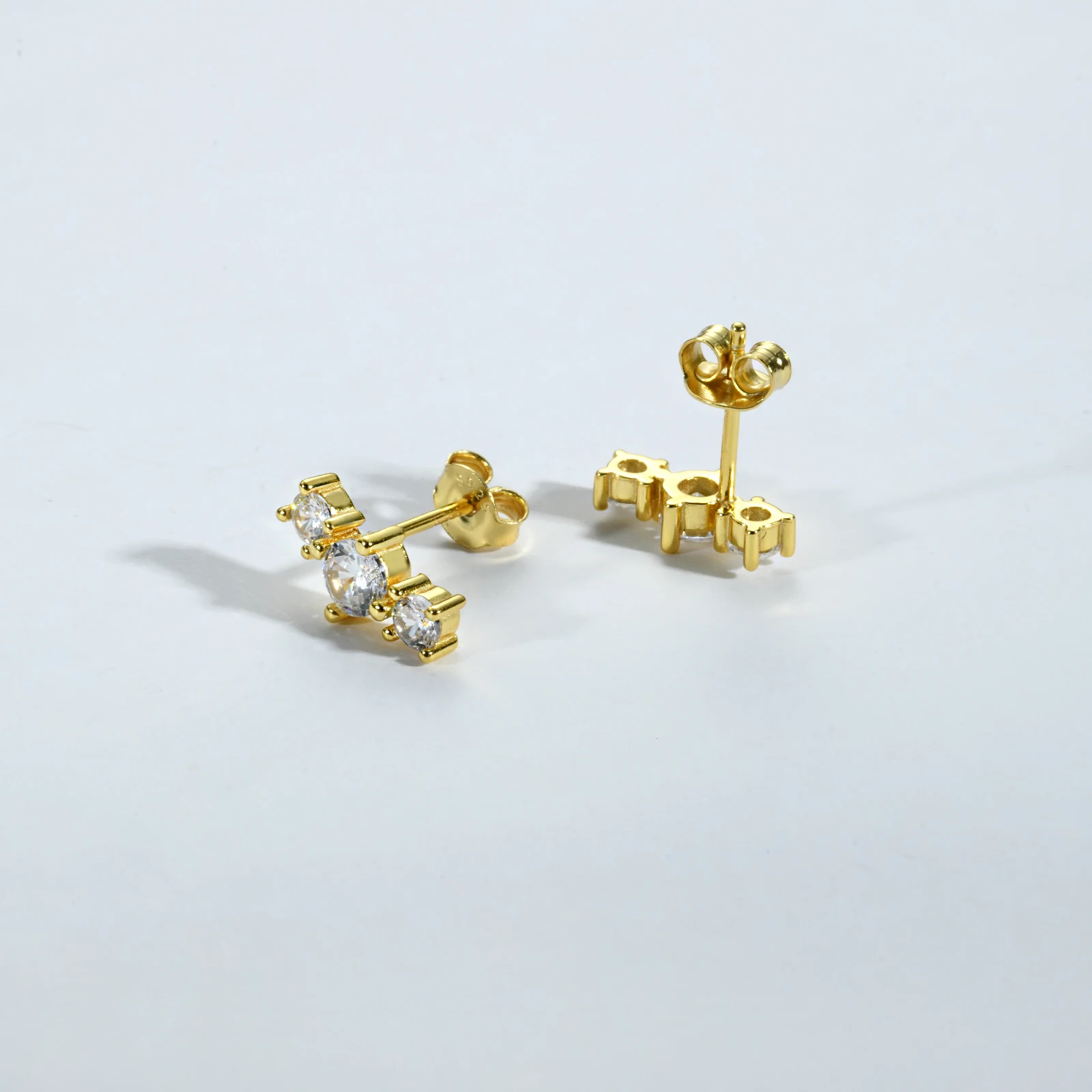 ANDYWEN 925 فضة ثلاثة الزركون تشيكوسلوفاكيا قرط الاذن المرصع مجوهرات فاخرة 2025 كلاسيكي جديد للنساء كريستال جواهر