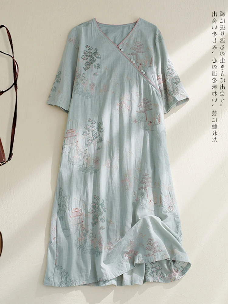 

Лидер продаж, хлопково-льняное платье макси с v-образным вырезом и вышивкой, женское свободное платье большого размера, длинное Ципао на пуговицах сбоку, летнее платье