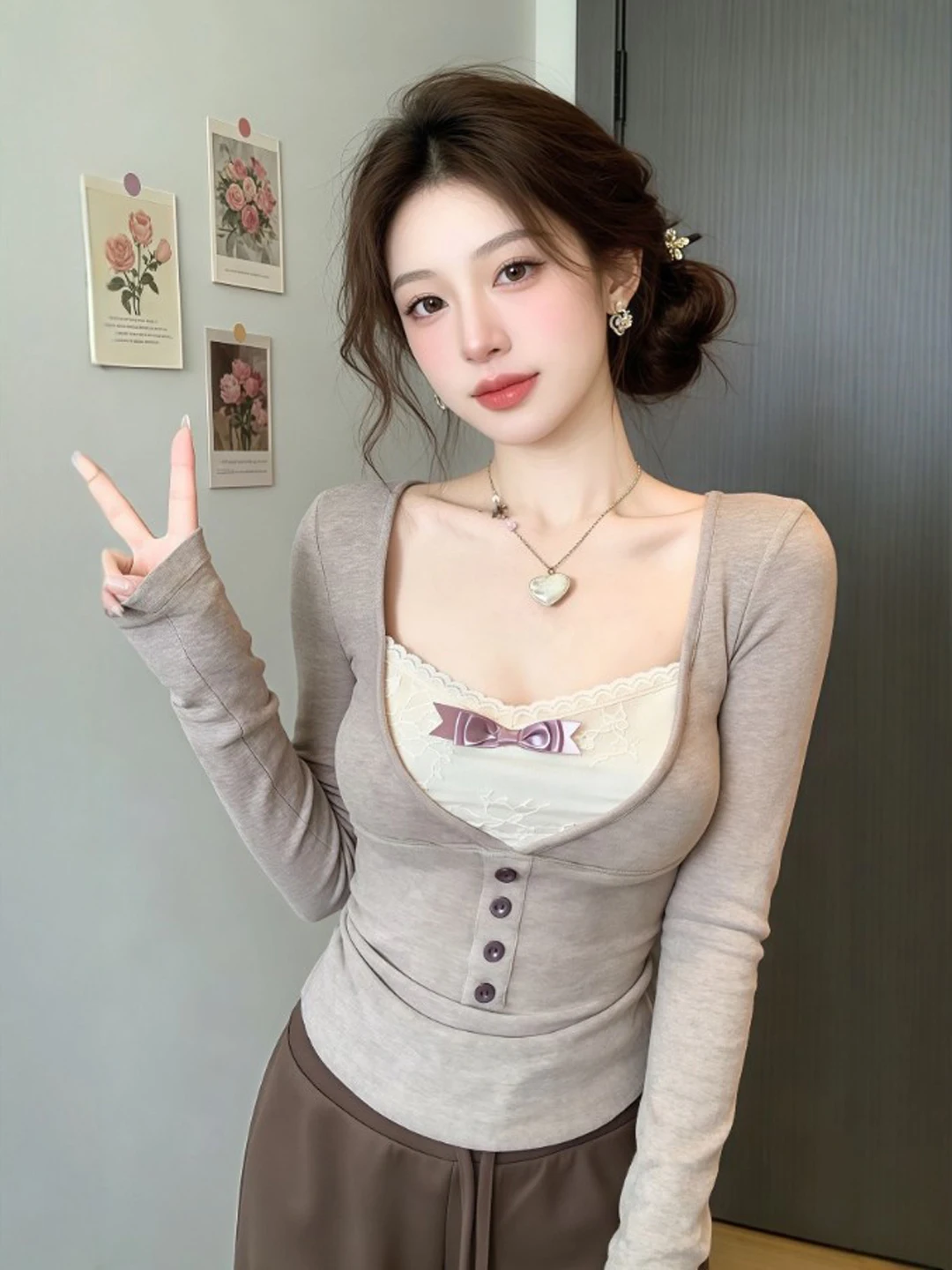 

Облегающий длинный топ-футболка: красивый, уникальный, винтажный, весна 2026, женский, повседневный, удобный, дышащий