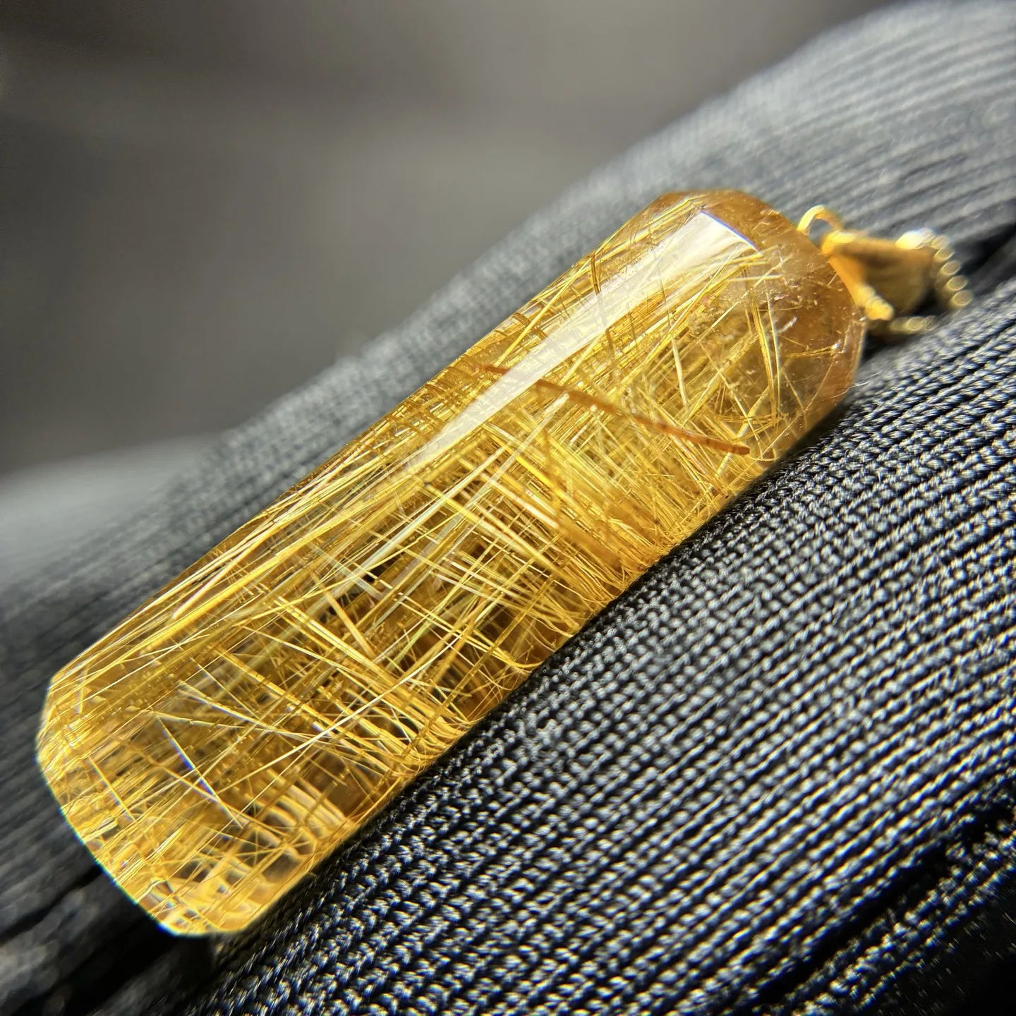 

Натуральный золотистый рутиловый кварцевый кулон 27.7x9.4мм, рутиловые украшения, для женщин, Бразилия, AAAAAAA