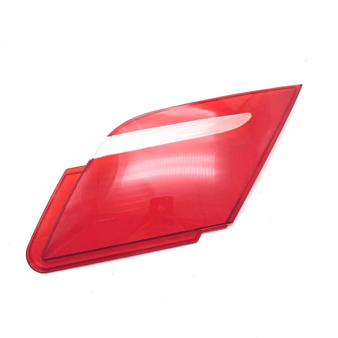 Suitable for 05-08 BMW 7 Series E66 rear tail light shade, rear headlight transparent red mask lamp case is durable