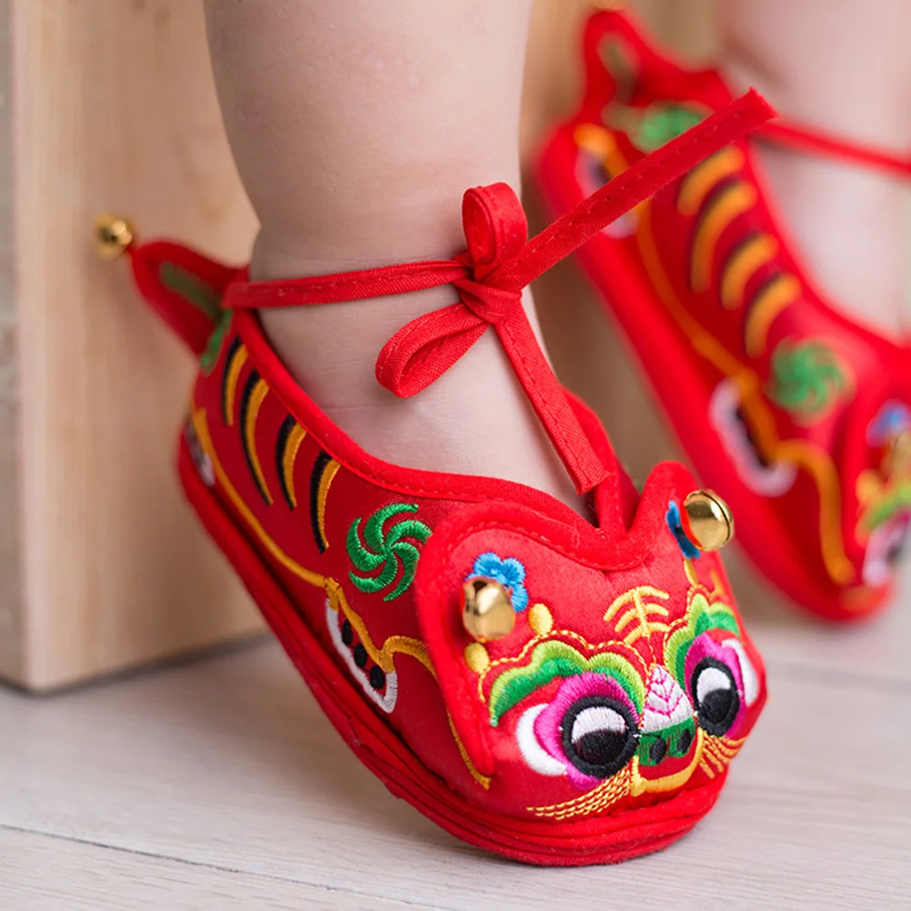 

Tiger Embroidered Baby Shoes Size 16 Red Durable Comfortable Non Slip Sole Warm Safe Toddler Walking Infant Footwear Boots