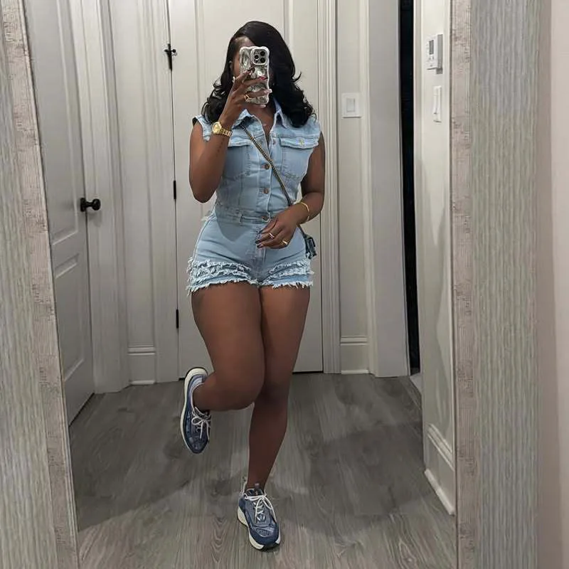 Benuynffy Nuovo Mezzo Bottone Elastico Denim Tuta Pagliaccetto Estate delle Donne 2025 Sexy Club Streetwear Raw Trim Skinny Tutina Pantaloncini