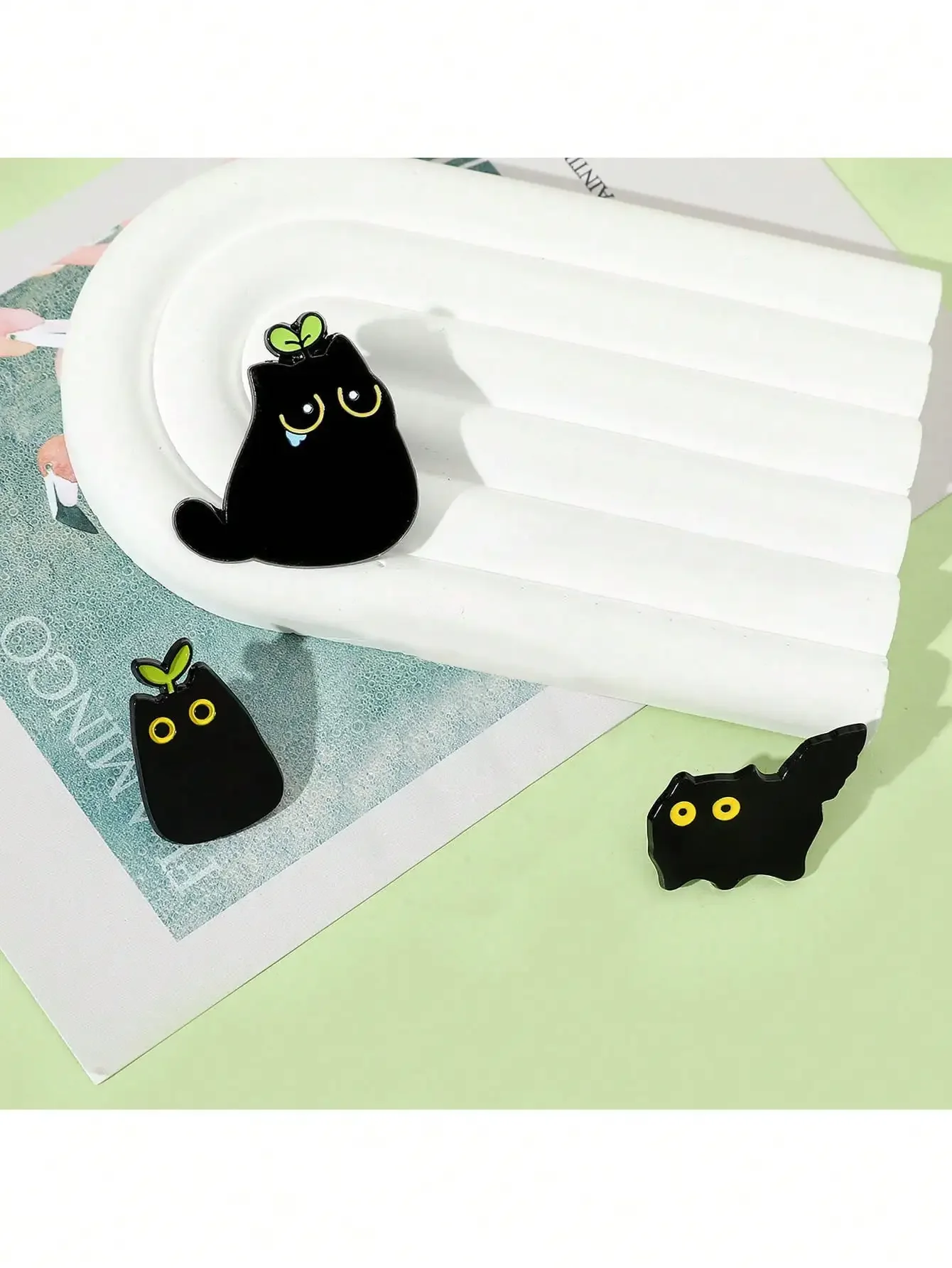 1pc Cartoon Black Cat Brooch Ideal Gift for Animal Lovers and Collectors