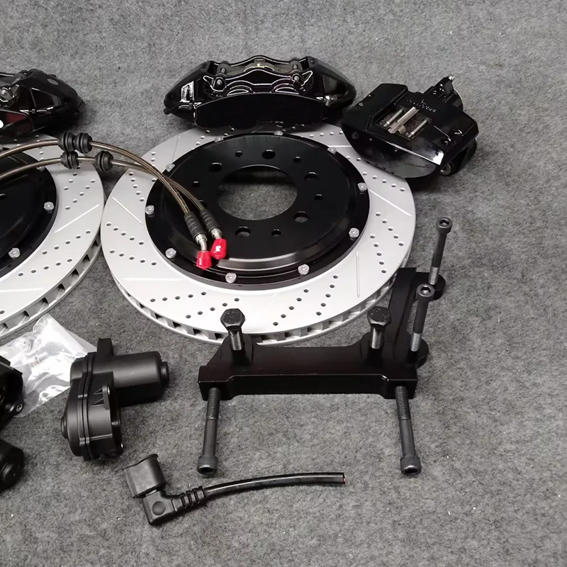 GT4 Pot Big Brake Kit pinza elettrica doppia con rotore posteriore da 380mm ruote da 20 pollici per Chrysler LX300 300C