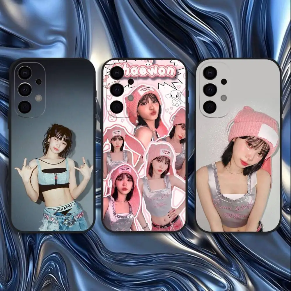 

Singer Kim Chaewon Phone Case For Samsung S25,S24,S21,S22,S23,S30,Ultra,S20,Plus,Fe,Lite,5G Black Cover
