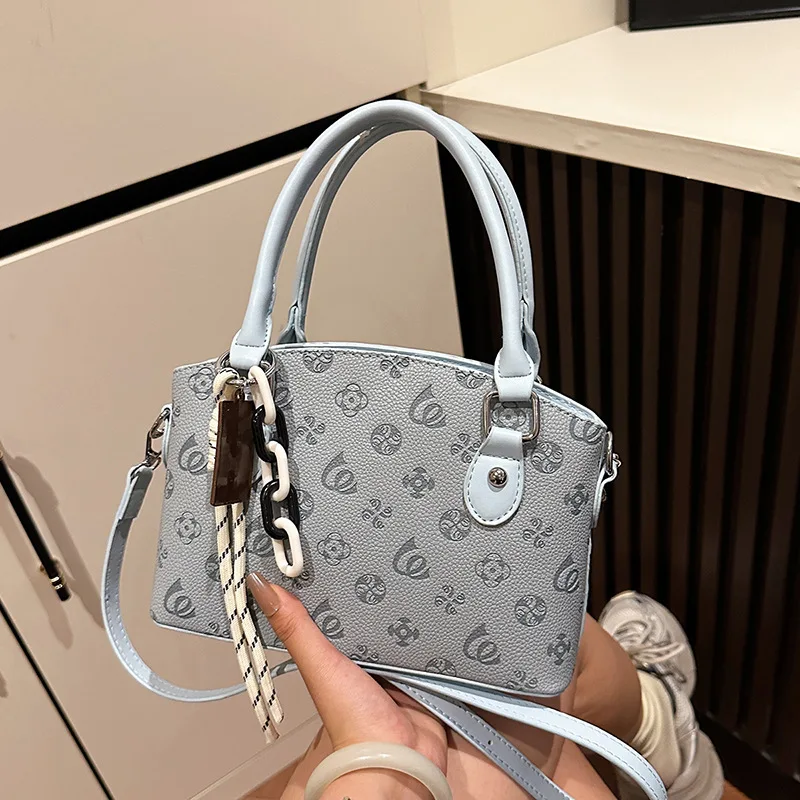 

2025 Women's Monogram Crossbody Bag Large Capacity Adjustable Strap Shoulder Purse Vegan Leather Niche Designer Day