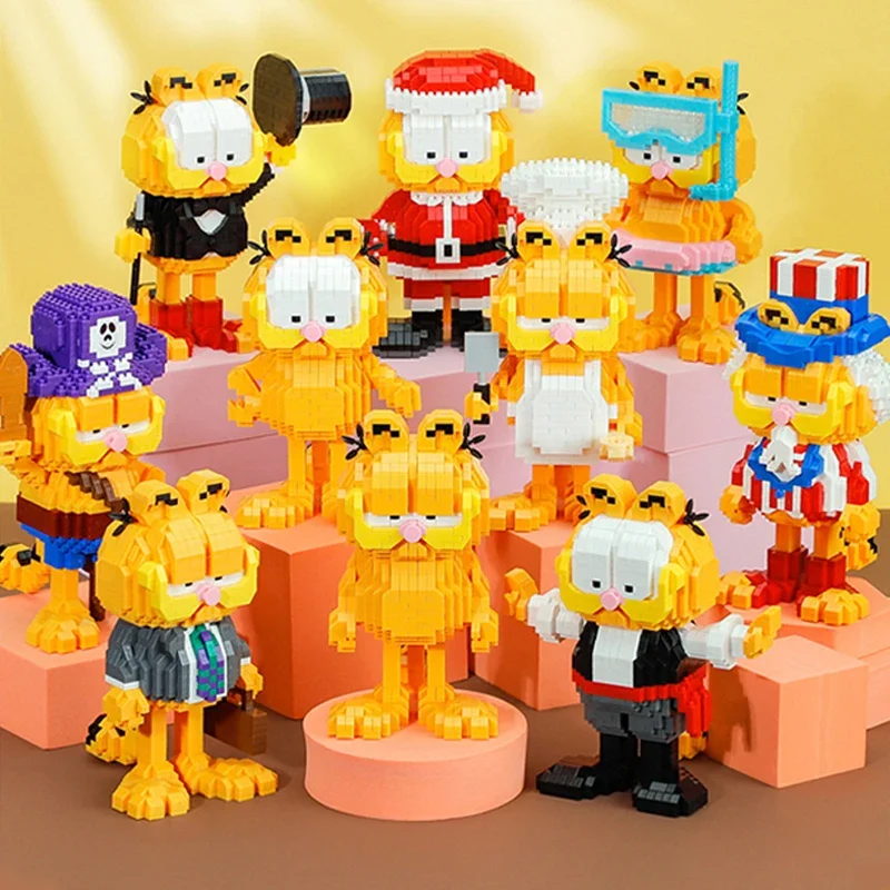 Garfield Series Building Clocks Classic Cartoon Garfield Cute Cat Model Bricks Desktop Decoration Kids DIY Toys Christmas Gifts