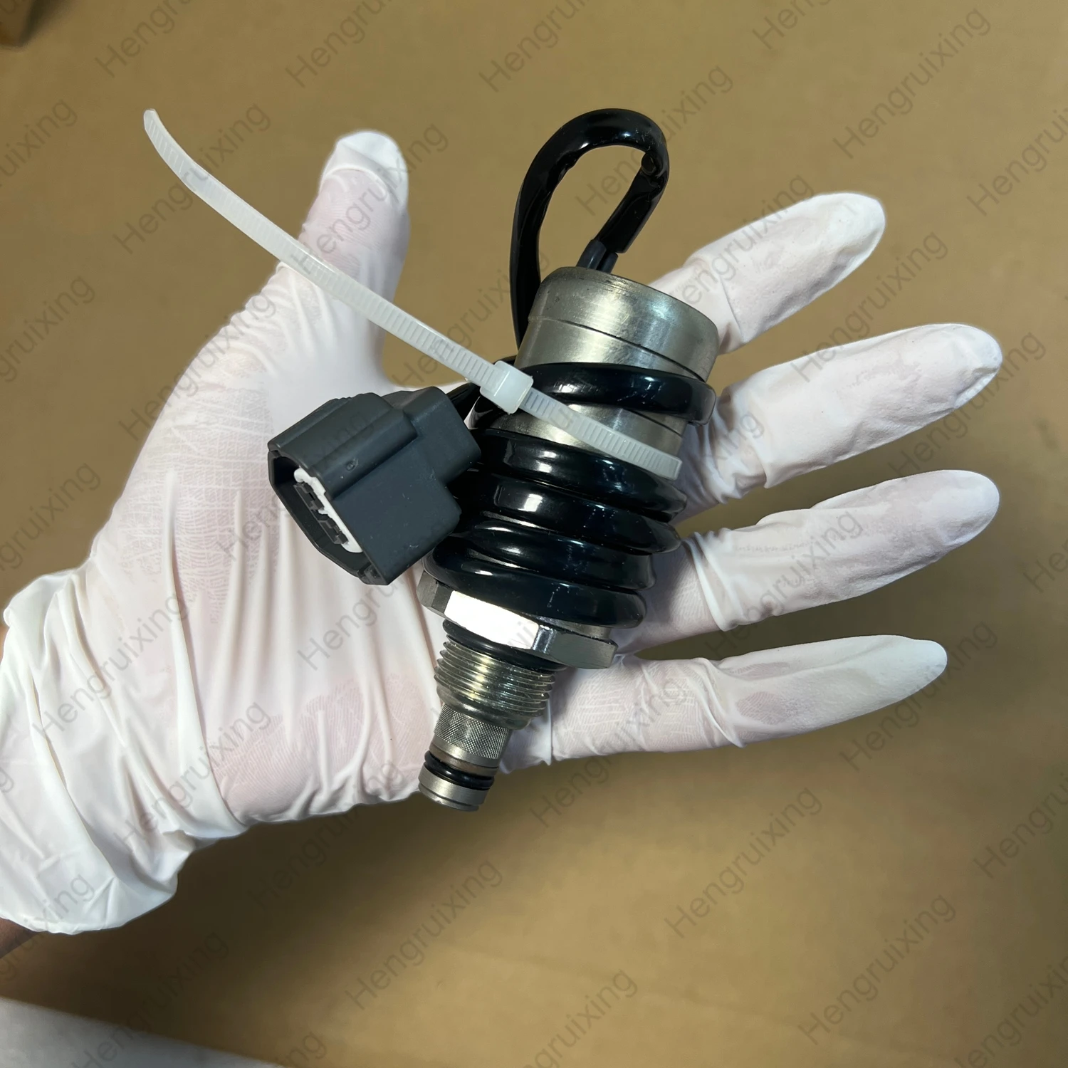 676112147071 67611-21470-71 Solenoid Valve Assembly for New Diesel Machinery Forklift Engine Parts 8FD30~35