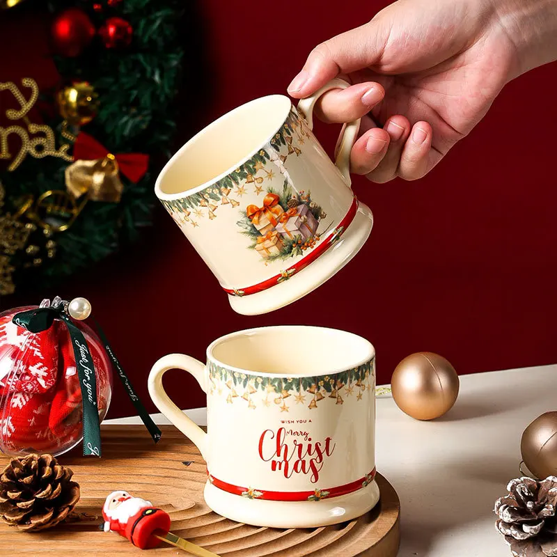 290ml Christmas Gift Ceramic Mug Creative Flower Mug with Spoon Delicate Afternoon Camellia Flower Tea Cup Breakfast Milk Cup