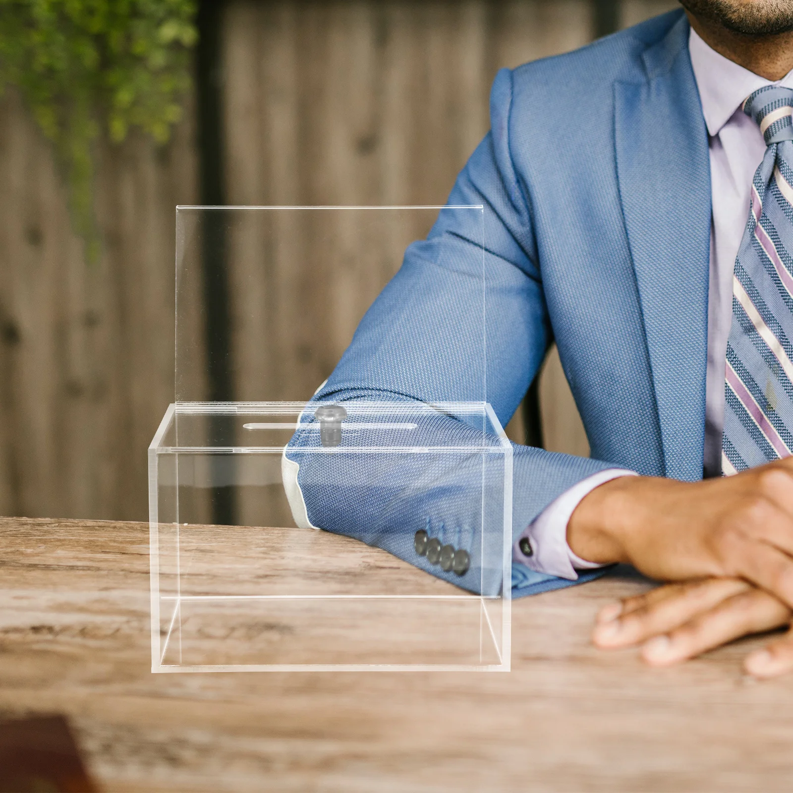 

Acrylic Suggestion Clear Lockable Voting Transparent Donation Container With Sign Holder Fundraising Collection Box For Schools