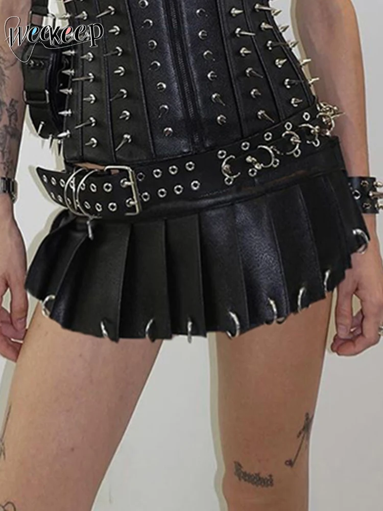 Weekeep Sexy Super Short Leather Skirt Punk Style Metal Ring Patchwork Low Rise Mini Pleated Skirts Women Gothic Fashion Outfits