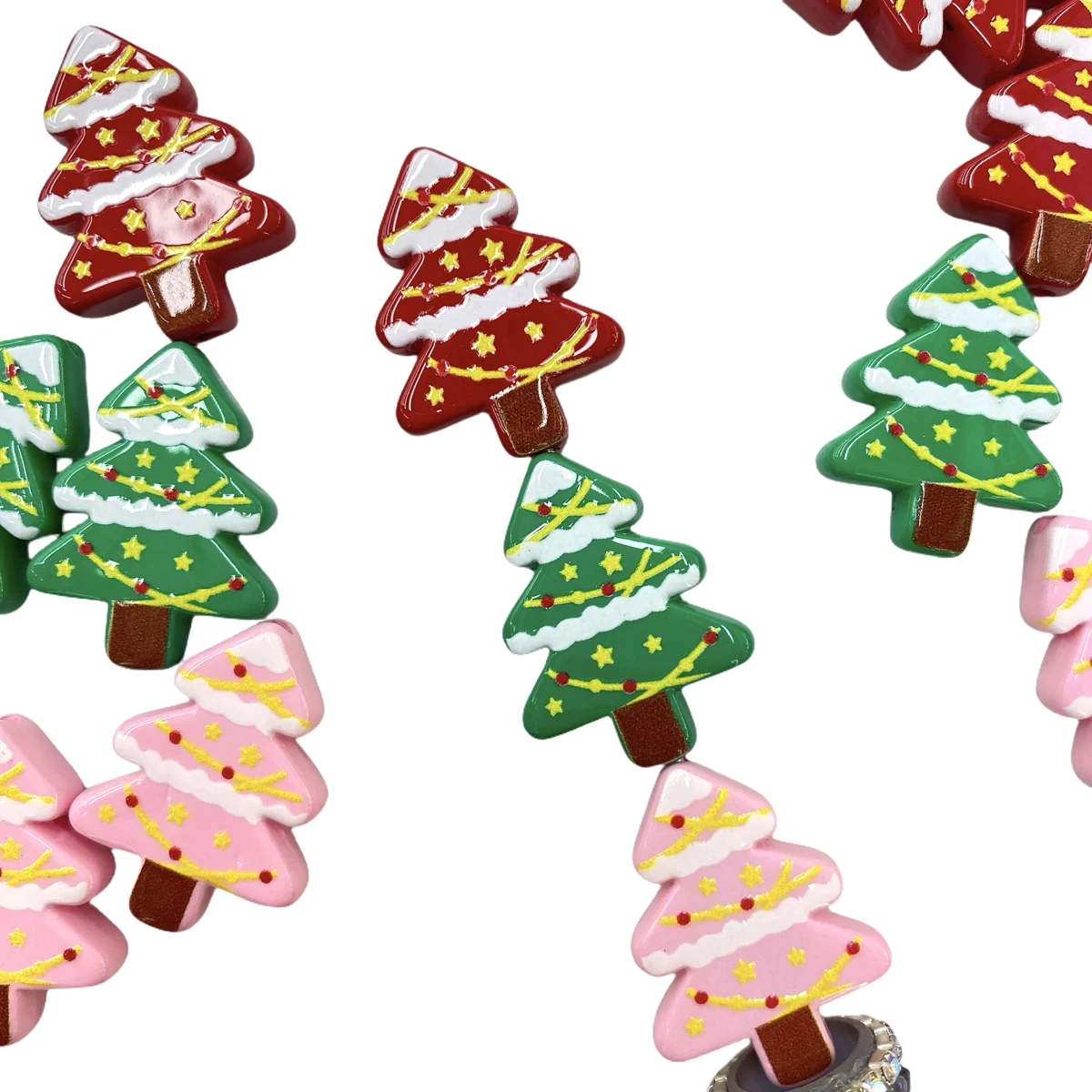 5pcs Happy Christmas cute cartoon Christmas tree acrylic beads for DIY bracelet jewelry pen pendant Handmade material