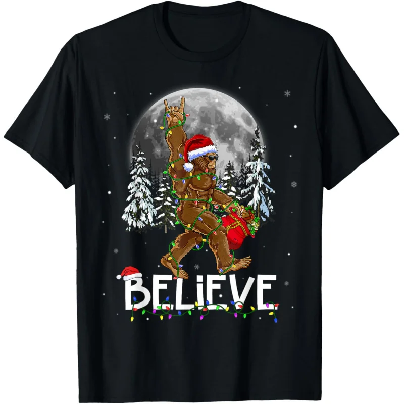 Santa Bigfoot Christmas Lights Funny Sasquatch Believe Xmas T-Shirt Loose men's and women's