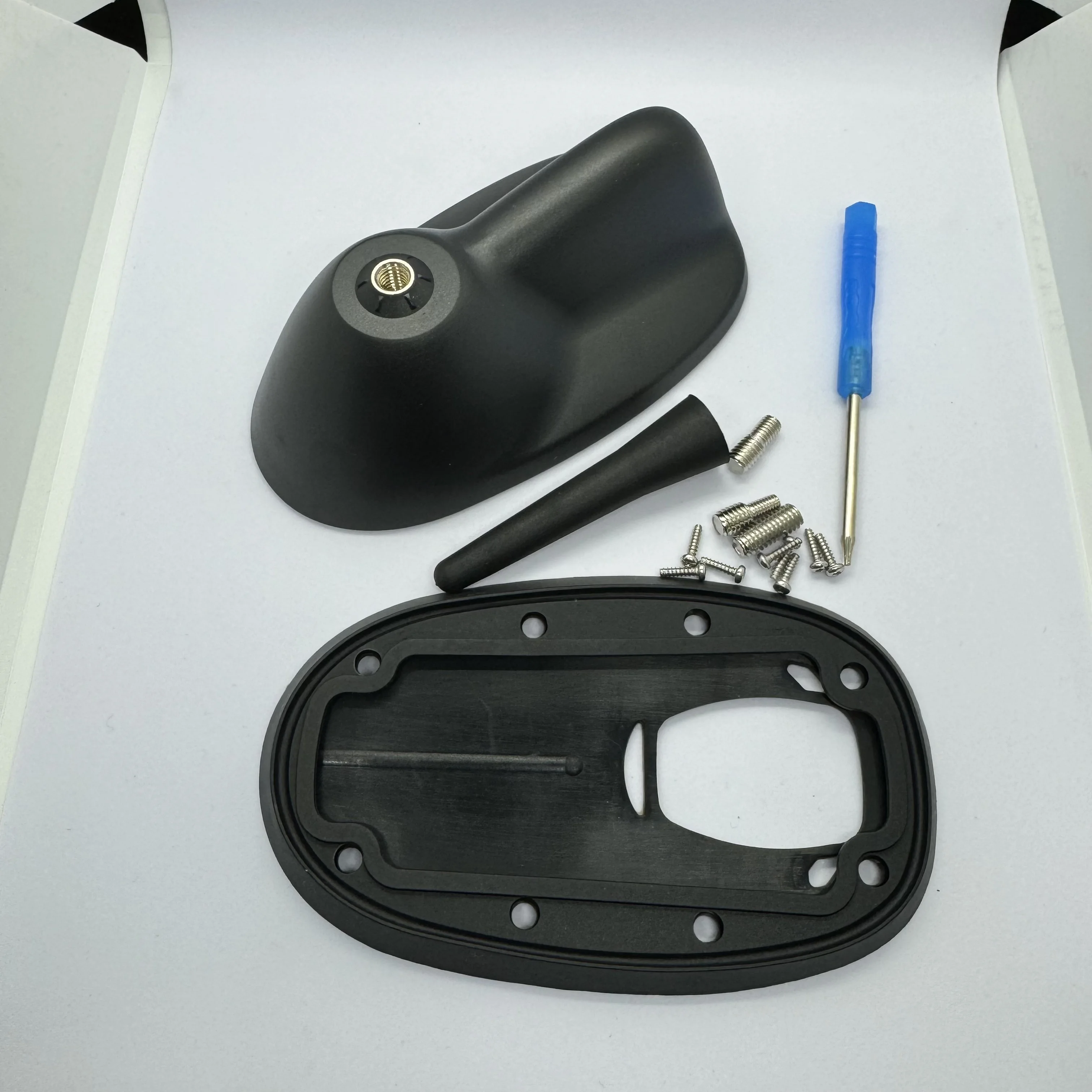 Auto Antenna Assembly Fits For BMW For MINI For Clubman R55S R56S 65203442123 65203456089 Antenna Assembly Parts