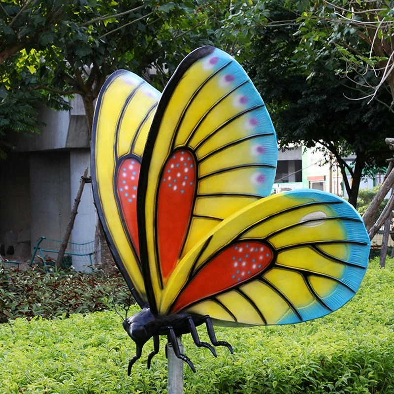 Customized Life size resin animal sculpture lighting butterfly in vivid shape for patio decor