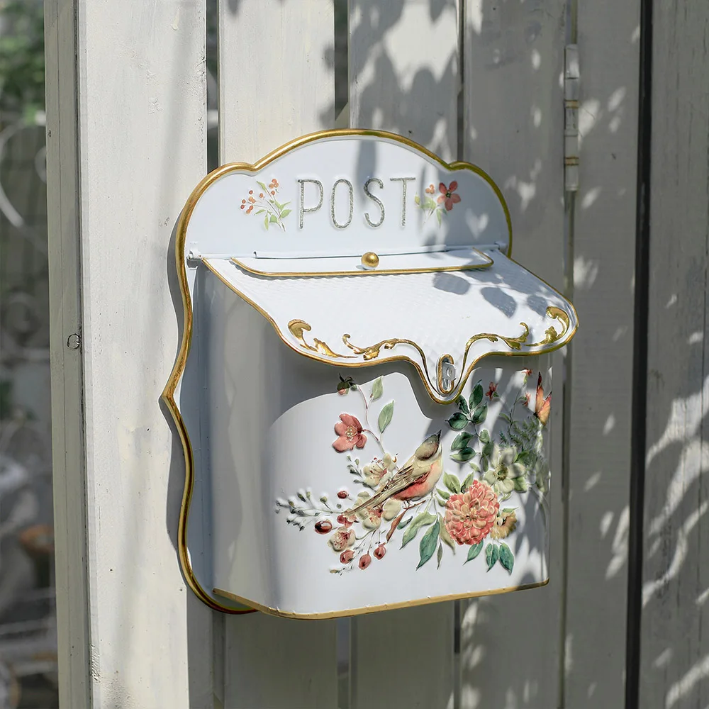 Wall Mounted Post Box Mailboxes Letter Box Metal Farmhouse Post Decoration Crafts Santa Mailbox Post Vintage Outside