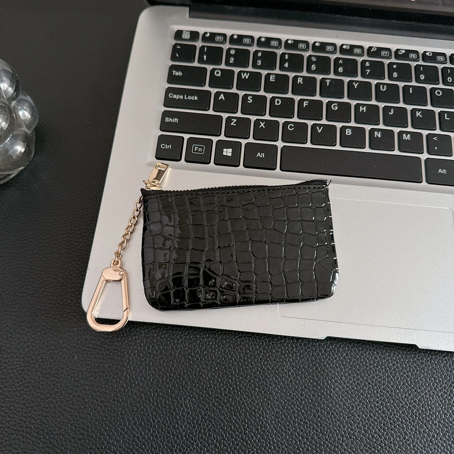 Mini Crocodile Zipper Coin Purse Portable Clutch Bag Versatile Keychain Bag With Keyring Mini Short Zipper Bag