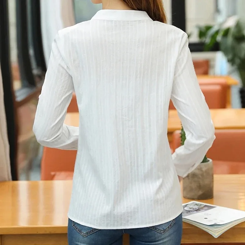 Fashion Floral Embroidery Women\'s Blouse Casual Long Sleeve Tops Elegant White Office Lady Shirt Women Clothing Blusas D839 30