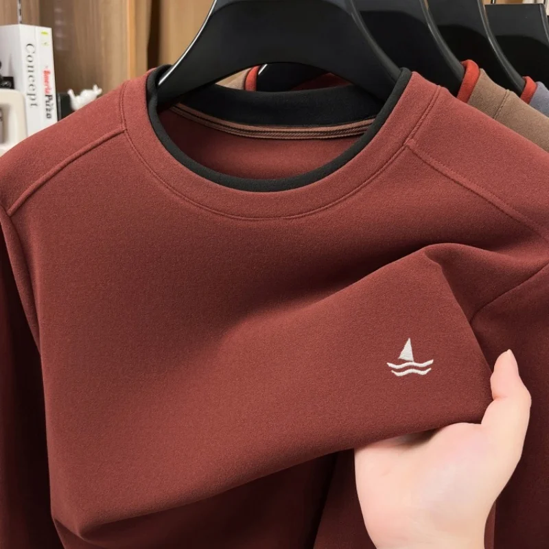 

Brand fashion velvet men's long sleeve T-shirt high-end sailboat embroidery soft comfort casual double-layer round neck sweater