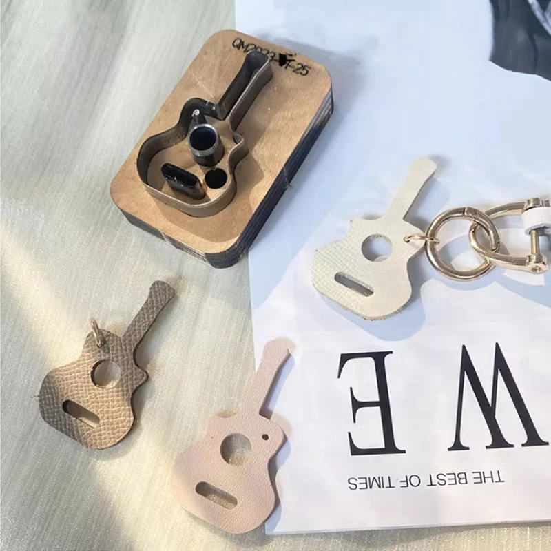 

Guitar Design Keychain Cutting Template,Punching Knife Die,DIY Leathe Cuttingr Die,Handmade Christmas Pendant Gift,Wooden Castin