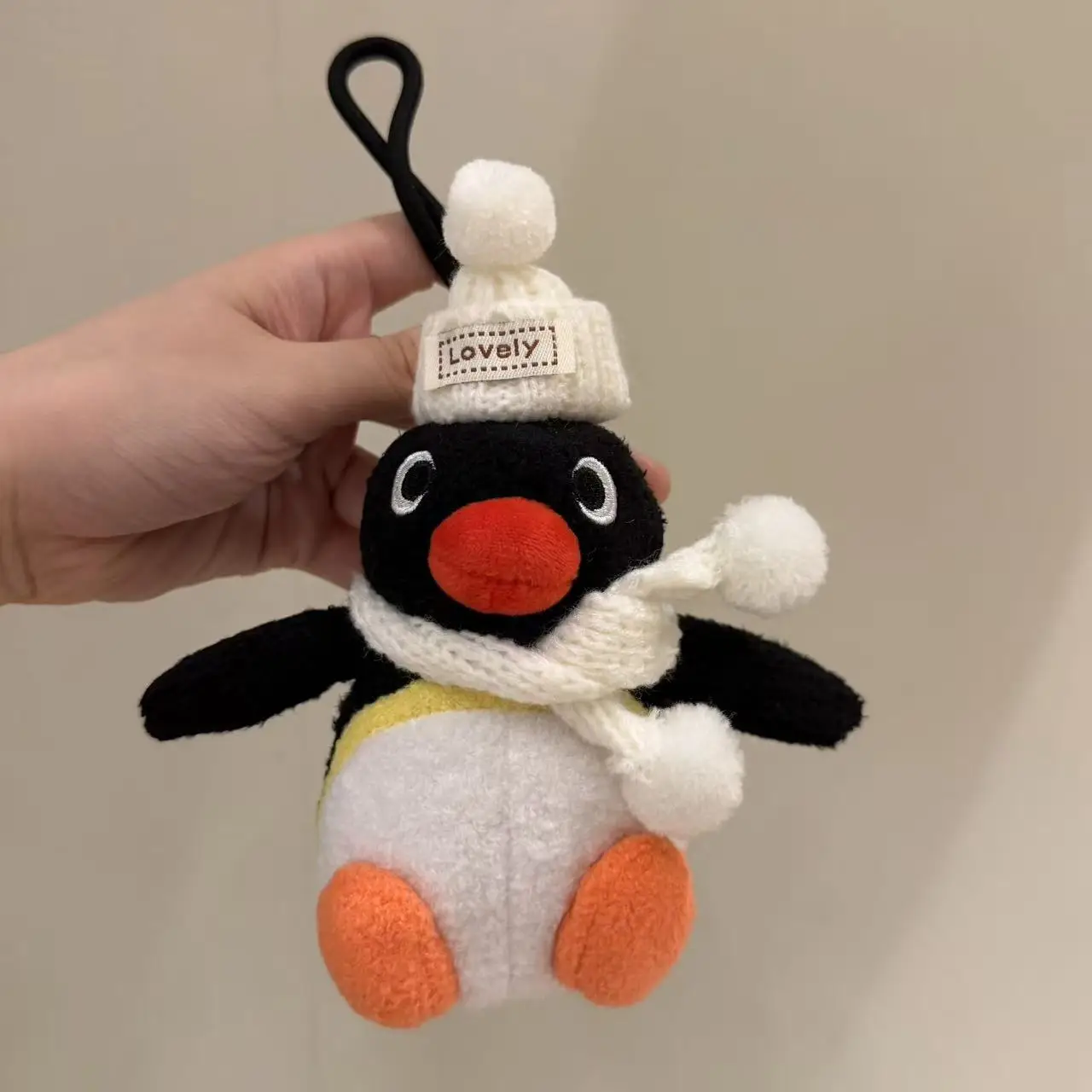 Kawaii البطريق ألعاب من القطيفة الإبداعية كيرينغ عروسة كارتون رائعة على ظهره قلادة عيد الميلاد هدية عيد للأطفال