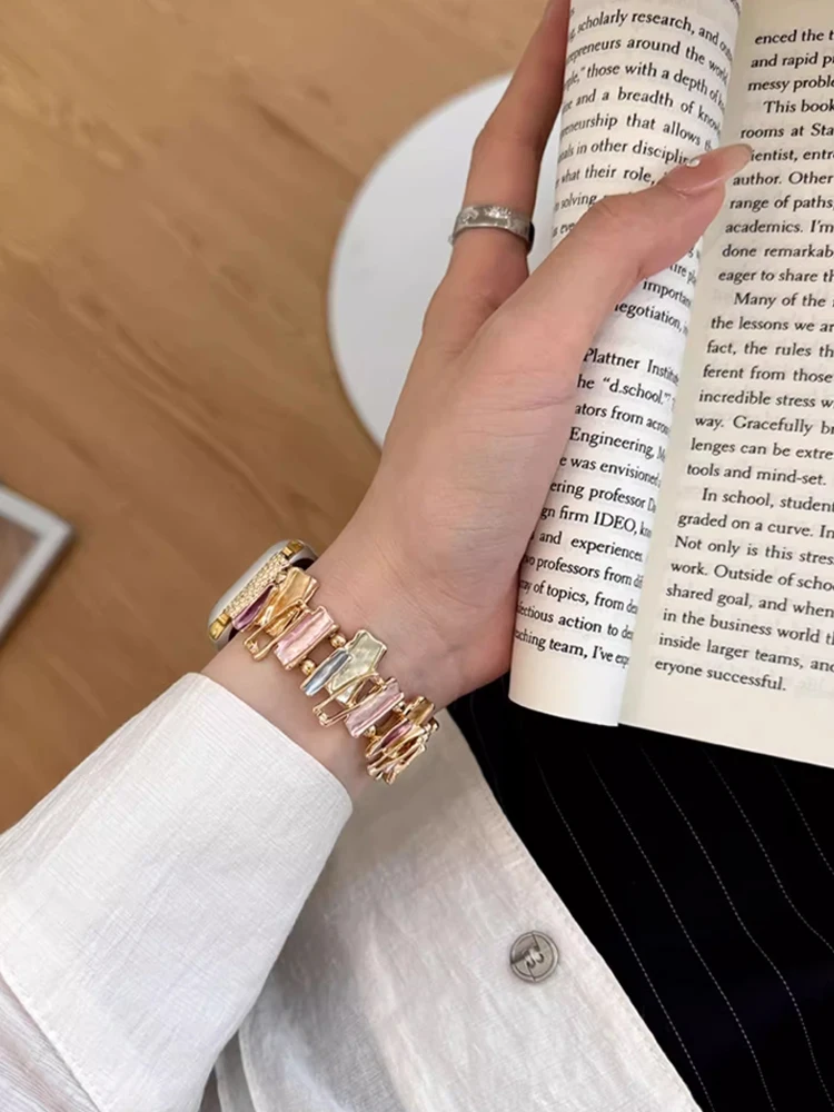 Banda de Metal con lazo elástico para Apple Watch Ultra 10 9 8 7 6 SE 5 4 pulsera de mujer para iWatch 38mm 40 42mm 44mm 46mm 45mm 49mm