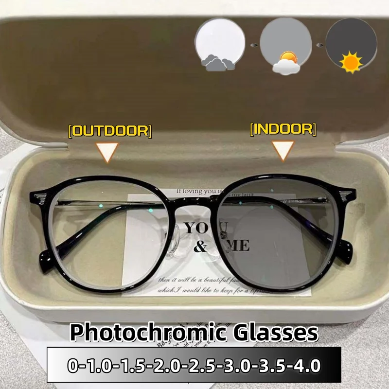 

Classic Retro Oval Full Frame Photochromic Myopia Glasses Business Ultra Light Comfortable Anti Blue Light Eyeglasses 0 To -4.0