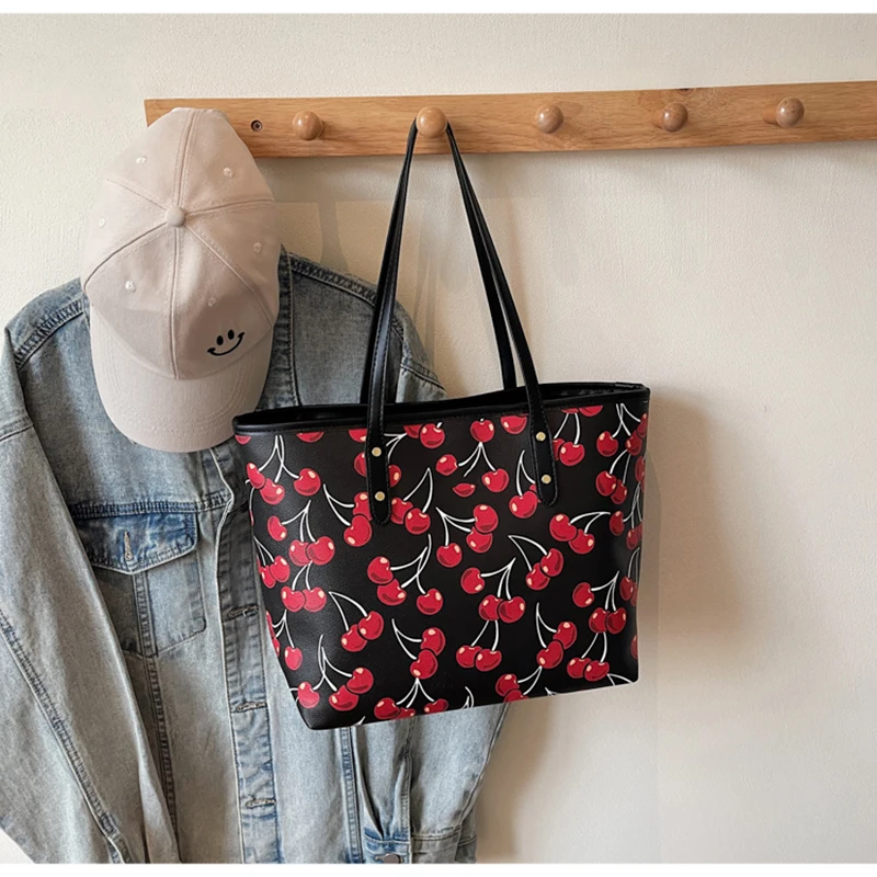 

Women's Premium Shoulder Bag Cartoon Fruit Printed Leather Handbag 2025 New Fashionable Versatile Large Capacity Pu Tote Bag