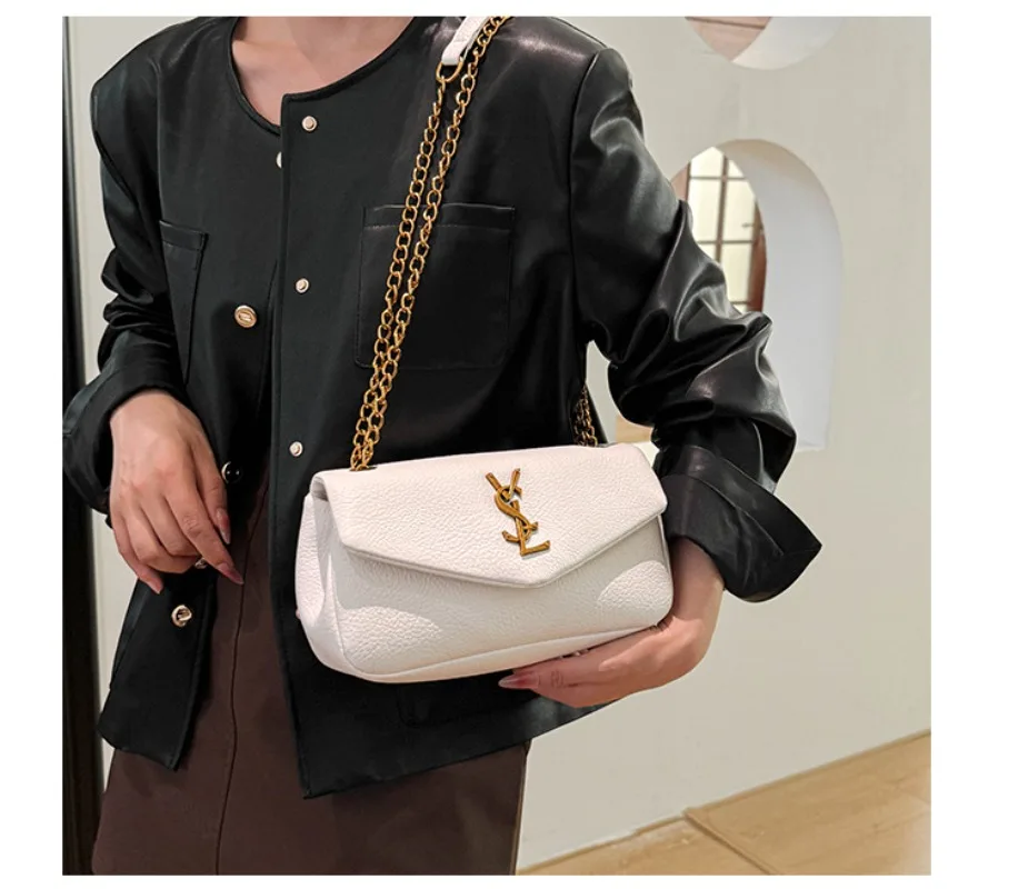 

‌2025 Trendy Women's Shoulder Bag - Large Capacity Tote Purse, Chic Square Design, Adjustable Strap, Versatile for Streetwear