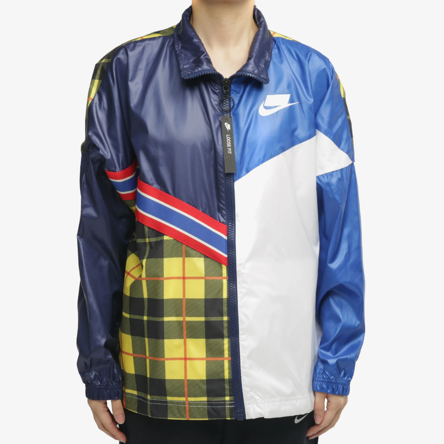 

Новая женская куртка Nike Authentic SPORTSWEAR NSW Casual Weave BV4738-492