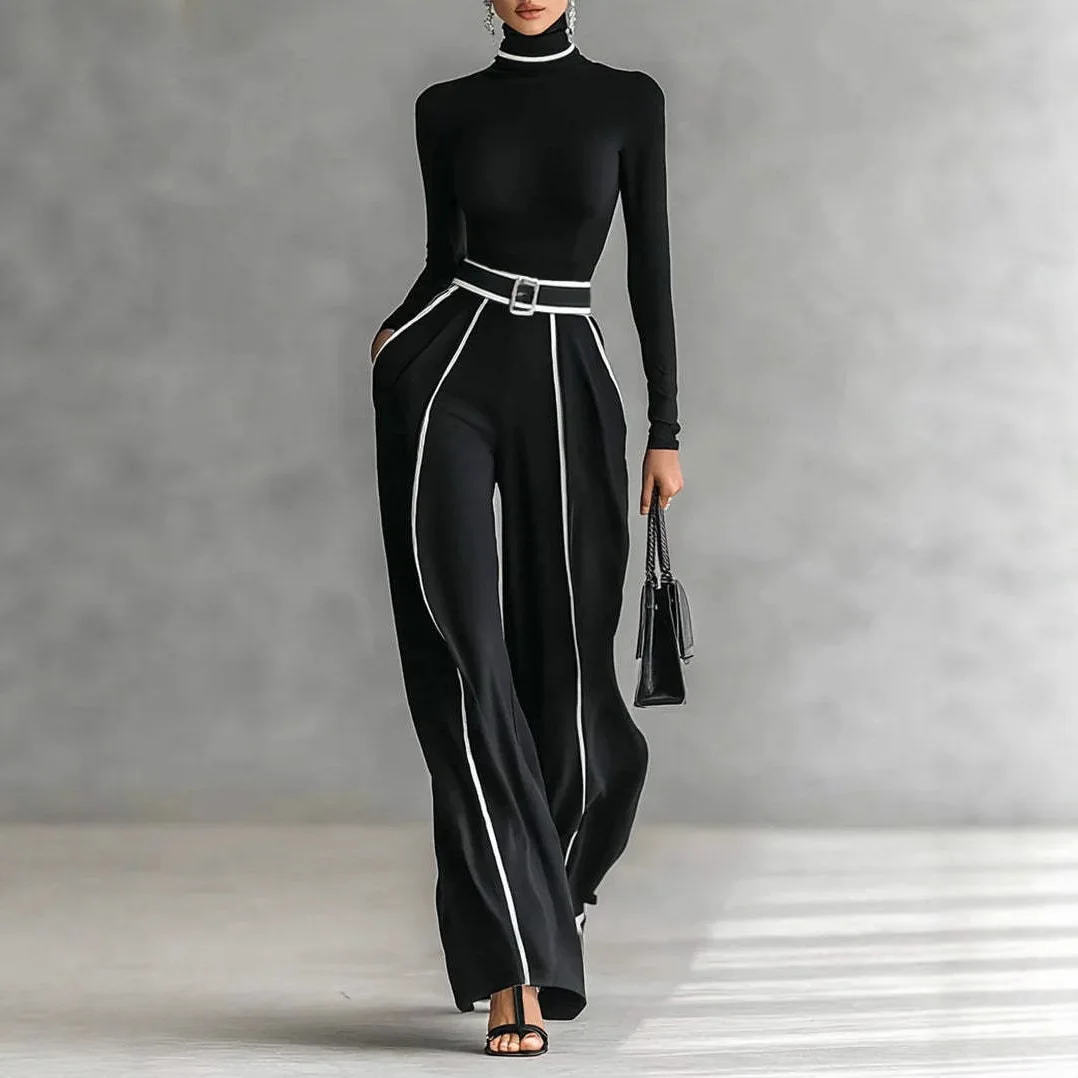 

Осенний женский комбинезон с полосатым принтом и пэчворком: элегантный топ с высоким воротом и широкие брюки-палаццо. Зимний комплект.