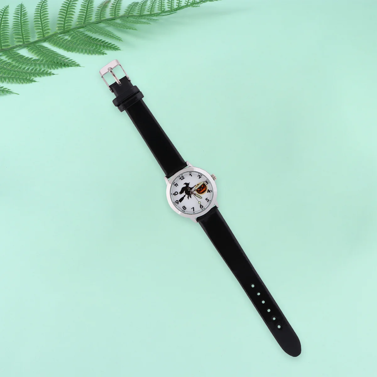 

Unique Luminous Pointer Witch Watch Halloween Quartz Wristwatch for Precise Timekeeping Durable Safe Black
