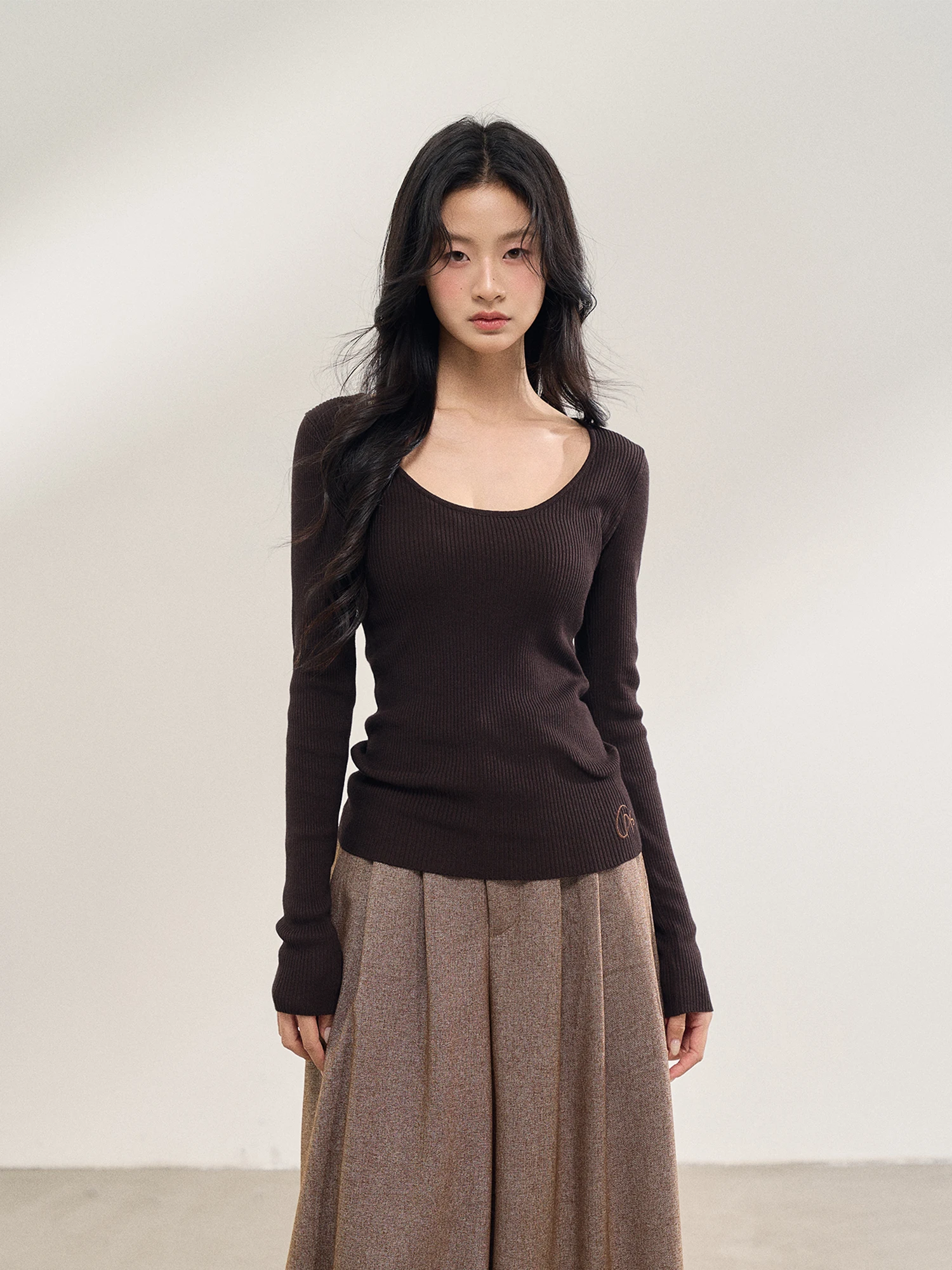 

Облегающий вязаный базовый женский круглый топ Ne Long Sve в Корейском стиле, универсальный зимний топ, Новое поступление iNSLiiSA, базовый слой