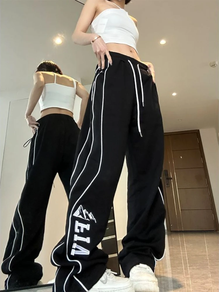 

HOUZHOU Streetwear Black Sweatpants Y2k Women Vintage Loose Straight Jogger Sport Trousers Korean Fashion Wide Leg Pants Casual