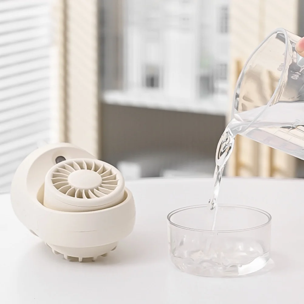 مروحة رذاذ مدمجة مروحة رذاذ محمولة 1000 مللي أمبير بطارية قابلة للشحن 70 مللي سعة خزان المياه تخفيف الطقس الحار لمكتب المكتب