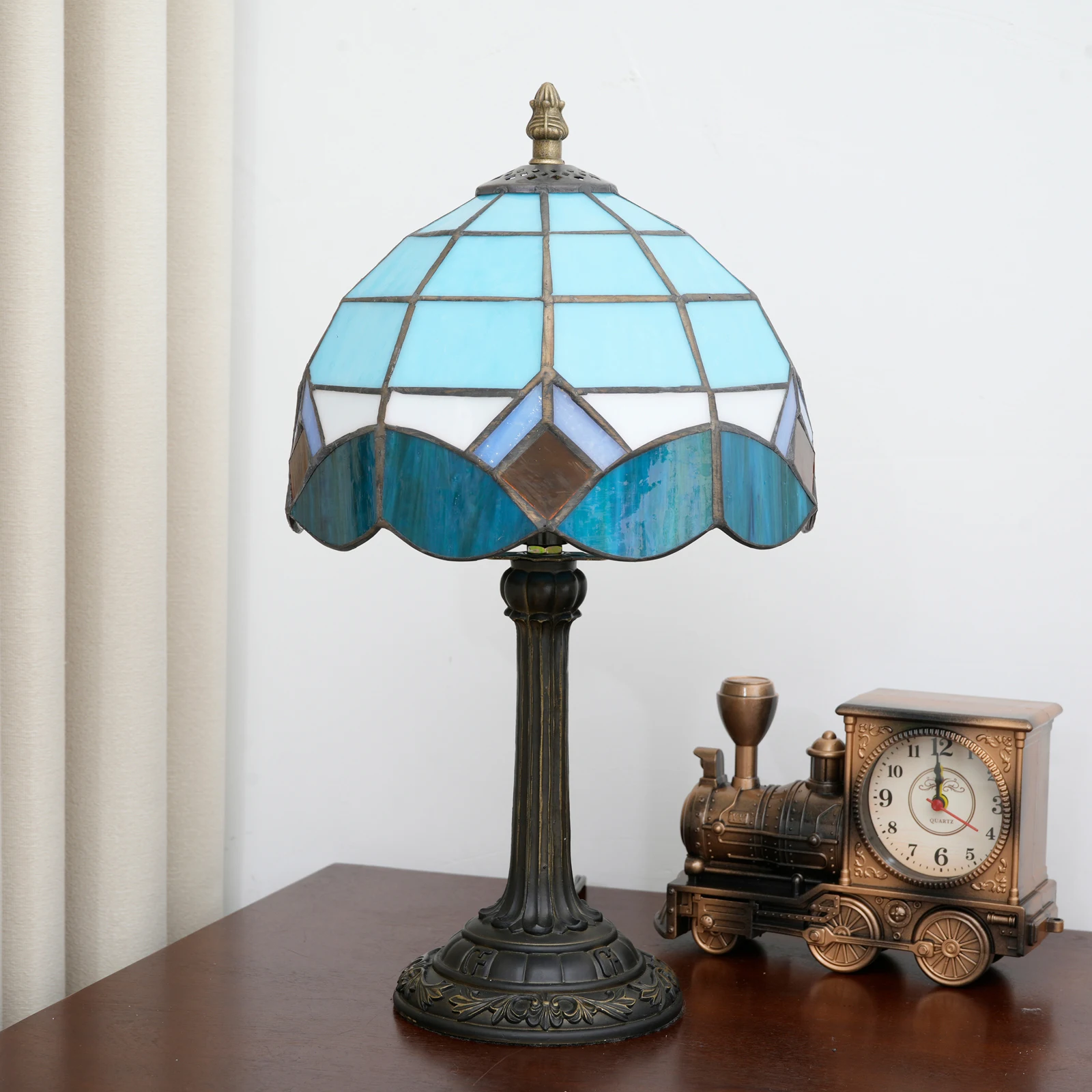 8-Inch Ocean Series Wave Lamp Vintage Creative Glass Shade Retro Wave Table Lamp Design for Home Decor